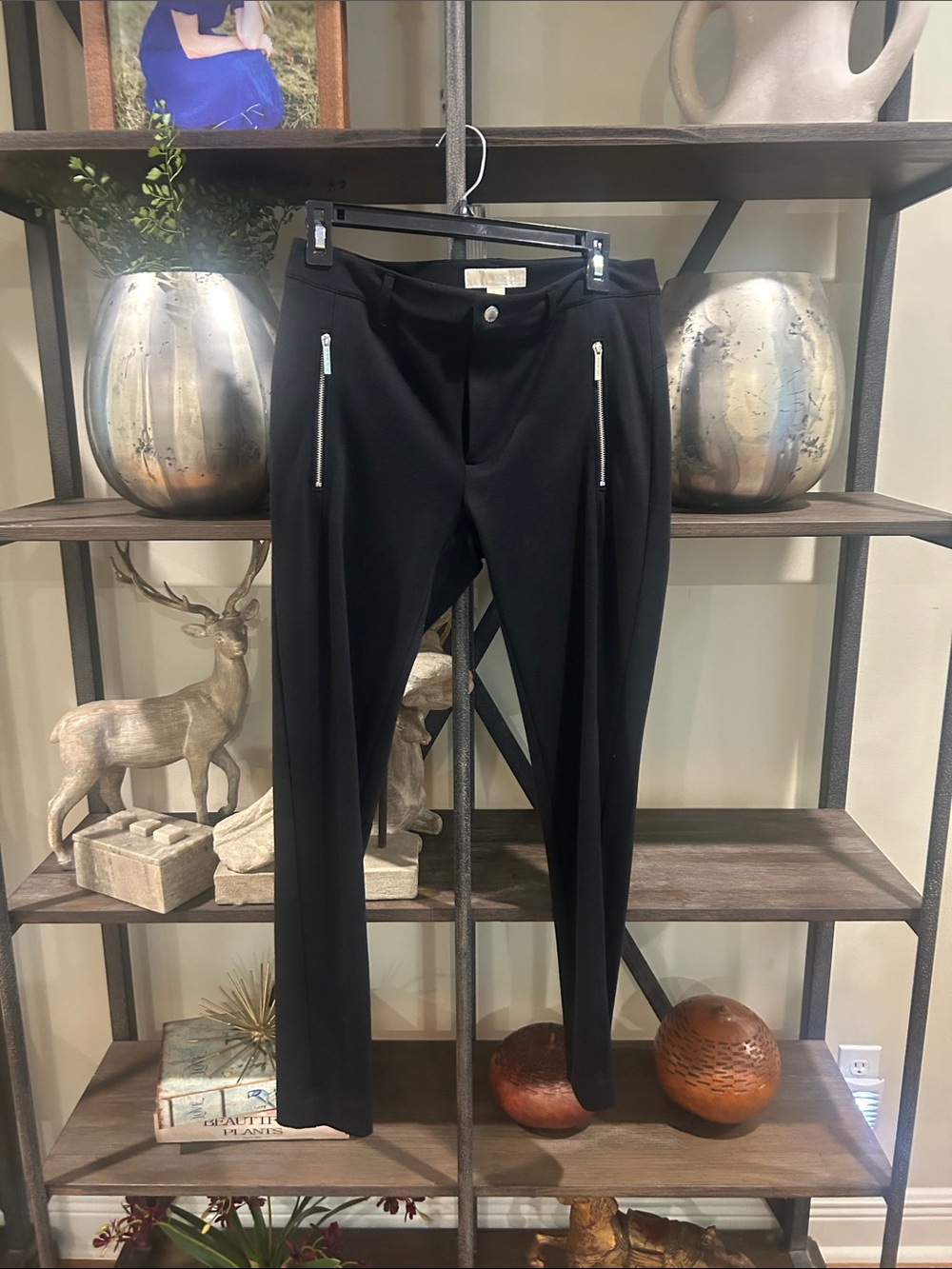 Michael Kors 8 women’s  Black Stretch Zip-Pocket Pants